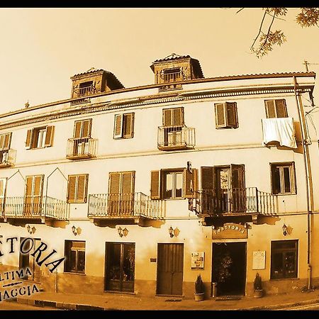 Ultima Spiaggia B&B Torino Eksteriør bilde